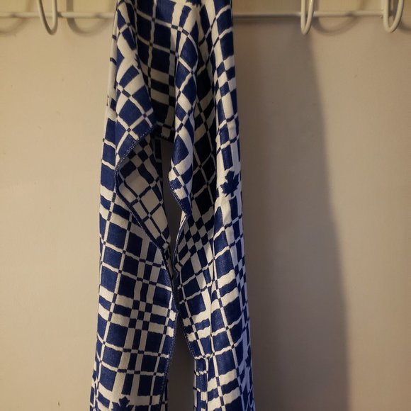 Toronto Maple Leafs Scarf - Picture 2 of 6